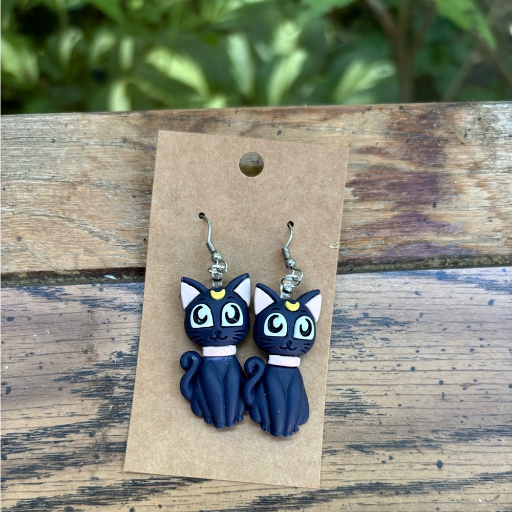Cat earrings